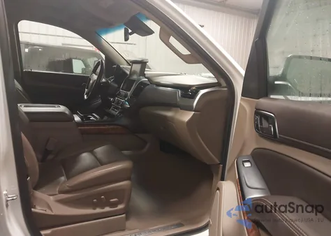 2019 Chevrolet Tahoe Premier z USA, uszkodzony, nr VIN 1GNSKCKC2KR336511